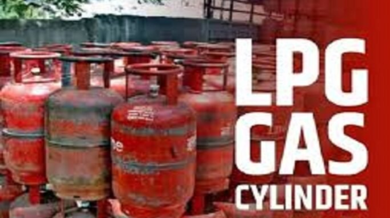 gas cylinder : मिलेगा धांसू कैशबैक…ऐसे करें LPG सिलेंडर की ऑनलाइन बुकिंग