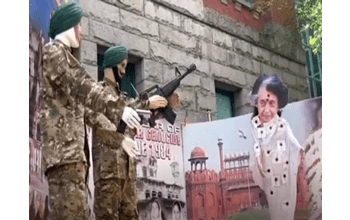 कनाडा में इंदिरा की हत्या का चित्रण, भारतीय कौंसुलेट के बाहर खालिस्तानियों का प्रदर्शन…
