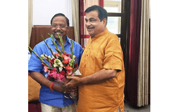 रायपुर : कृषि मंत्री राम विचार नेताम ने नवनिर्वाचित केंद्रीय मंत्री नितिन गडकरी से की सौजन्य मुलाकात…