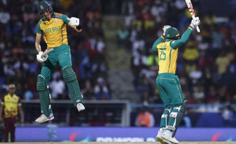 साउथ अफ्रीका ने 10 साल बाद टी20 विश्व कप के सेमीफाइनल के लिए किया क्वालीफाई