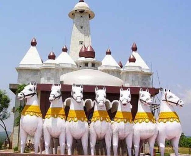 झारखंड में ‘कुंभ मेला’, यहां 18 पहिए और 7 घोड़े के रथ पर सवार हैं सूर्यदेव, देश-विदेश से आते हैं पर्यटक