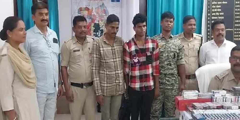 छत्तीसगढ़-कांकेर में 12 लाख की सिगरेट चुराने वाला गिरफ्तार, साले के लिए खरीदी स्कूटी और होटल का सामान