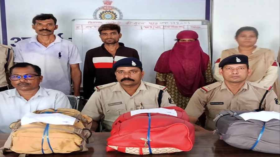 उड़ीसा से गांजा लेकर आए तीन आरोपितों को पुलिस ने किया गिरफ्तार