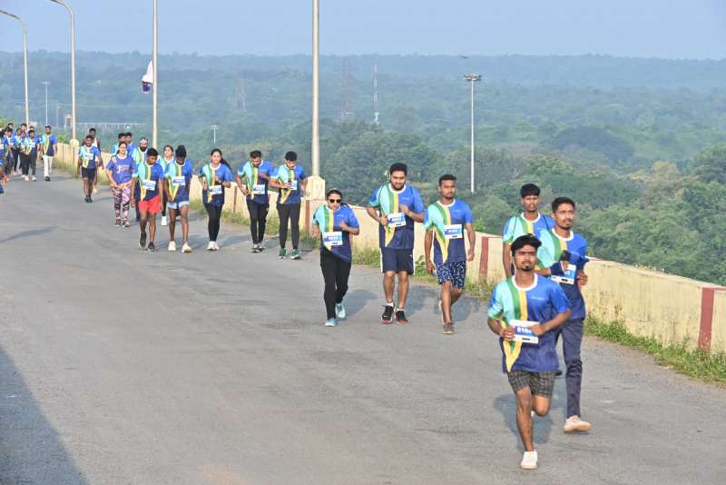 हाफ मैराथन के ज़रिये , जल बचाने की क़वायद में लोग दिखा रहे उत्साह