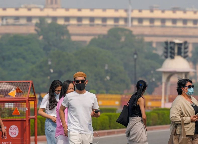 पलूशन से राहत को कृत्रिम बारिश कराई जाए दिल्ली सरकार की केंद्र से डिमांड