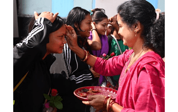 रायपुर : जनजातीय गौरव दिवस पर प्रस्तुति देने अरूणाचल प्रदेश, उत्तराखण्ड, तेलंगाना, राजस्थान और सिक्किम के आदिवासी नर्तक दल रायपुर पहुँचे…