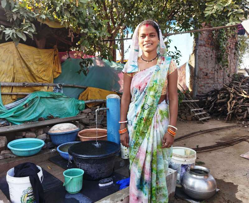 विशेष पिछड़ी जनजाति कमार बाहुल्य गांव अवराई में घर-घर पहुंचा नल से स्वच्छ जल