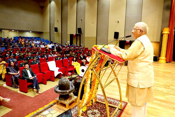 एनसीसी और एनएसएस से मिल रही है चरित्र निर्माण से राष्ट्र निर्माण की शिक्षा : राज्यपाल पटेल