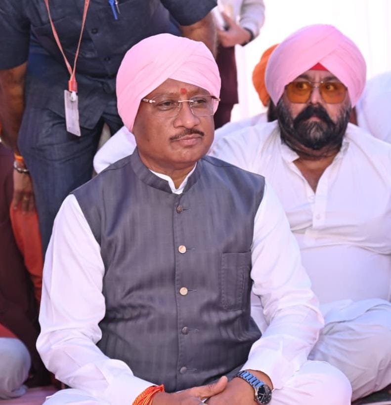 गढ़फुलझर नानकसागर में होला मोहल्ला कार्यक्रम में शामिल हुए मुख्यमंत्री विष्णु देव साय….