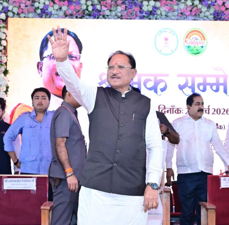 79 हजार से अधिक श्रमिकों को 27.15 करोड़ की सीधी सहायता: मुख्यमंत्री विष्णु देव साय ने जशपुर में श्रमिक सम्मेलन में किया डीबीटी अंतरण…