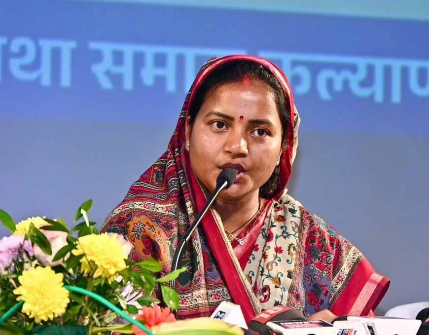 मंत्री श्रीमती लक्ष्मी राजवाड़े के विभागों के लिए लगभग 11 हजार 763 करोड़ रुपये की अनुदान मांगें पारित…