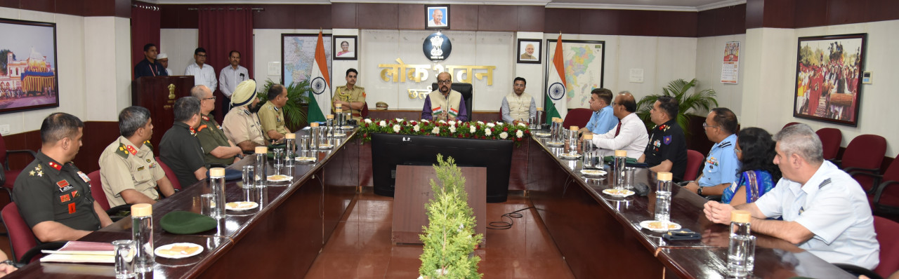 राज्यपाल रमेन डेका से रक्षा महाविद्यालय नई दिल्ली के अध्ययन दल ने की सौजन्य भेंट……