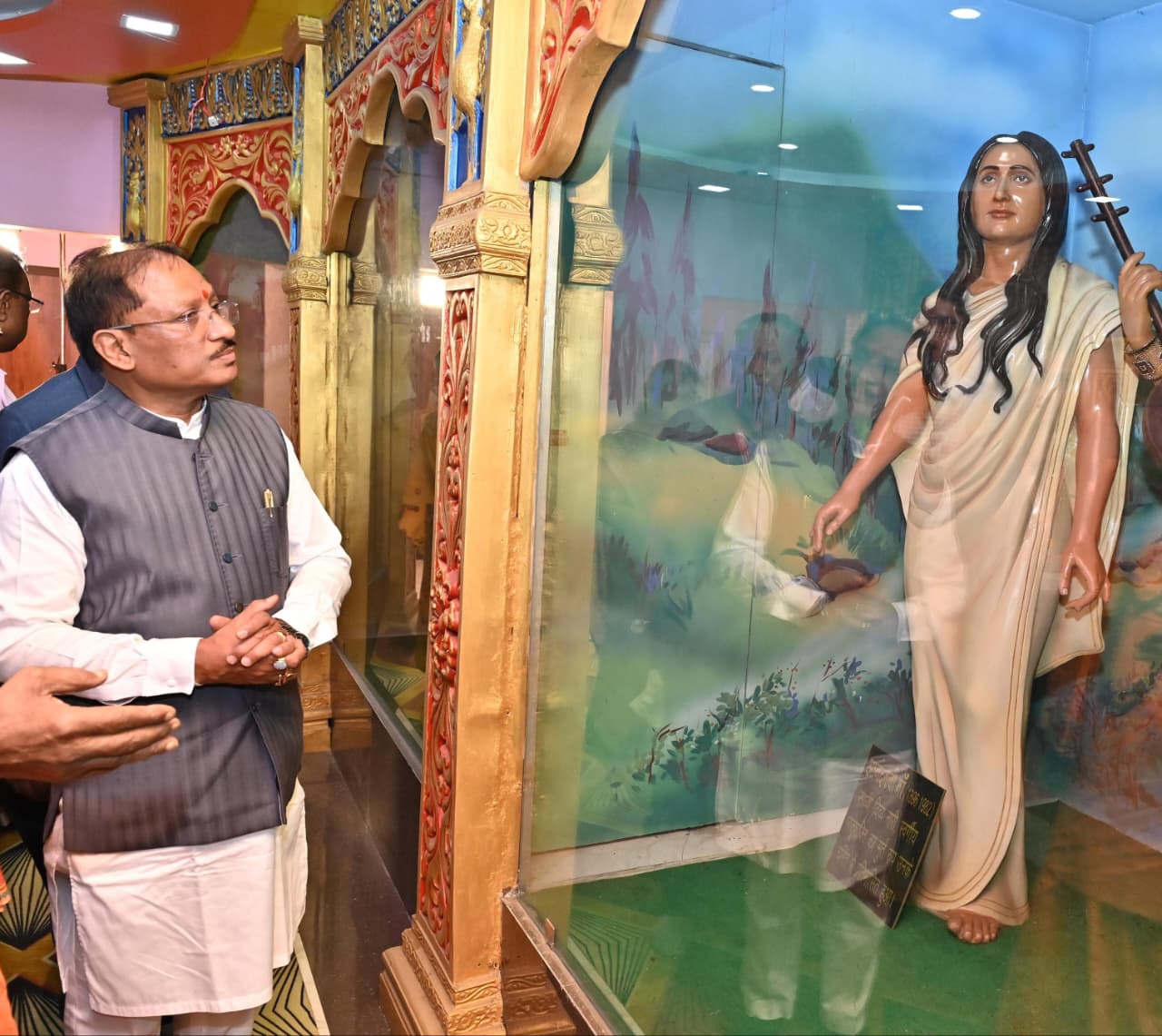 महापुरुषों के जीवन और विचारों से प्रेरणा लेकर आगे बढ़ेगी नई पीढ़ी : मुख्यमंत्री विष्णु देव साय…. महापुरुषों के जीवन और विचारों से प्रेरणा लेकर आगे बढ़ेगी नई पीढ़ी : मुख्यमंत्री विष्णु देव साय….