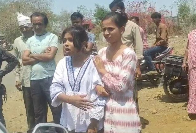 जबलपुर हादसा: रील बनाते वक्त नहर में गिरीं 4 लड़कियां, 2 की मौत