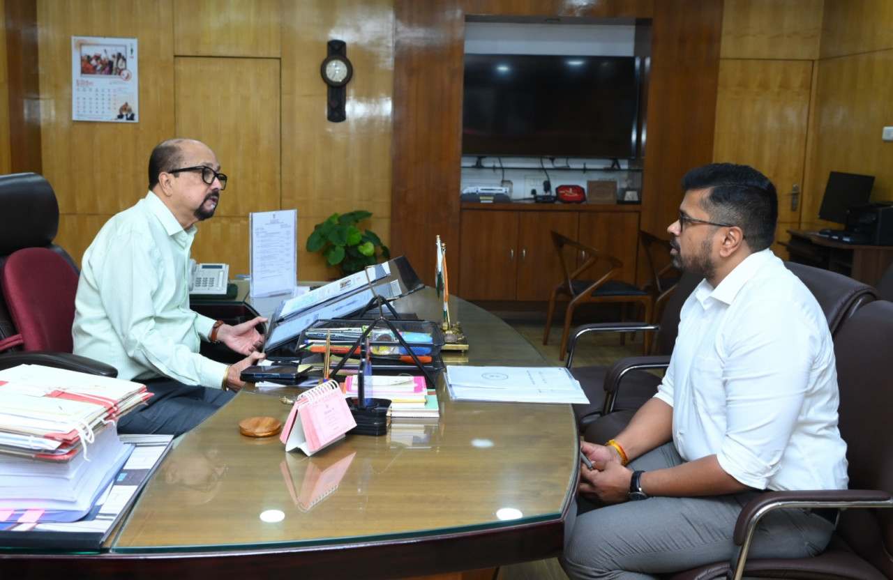 राज्यपाल रमेन डेका ने कारखानों में दुर्घटनाओं को रोकने के लिए सुरक्षा व्यवस्था मजबूत करने के दिए निर्देश….