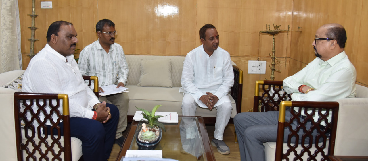 विश्व रेडक्रॉस दिवस पर राज्य भर में होंगे विशेष कार्यक्रम राज्यपाल रमेन डेका ने दिए निर्देश…..