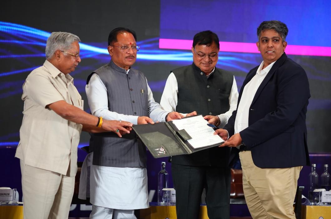 छत्तीसगढ़ में निवेश के लिए बिछा रेड कारपेट, 9,580 करोड़ रुपये के मिले प्रस्ताव, इन्वेस्टर कनेक्ट में हैदराबाद के निवेशकों को मुख्यमंत्री साय का न्योता….