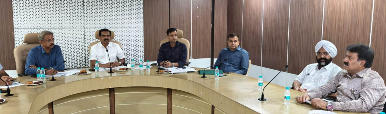 छत्तीसगढ़ में अब बिना लोकेशन ट्रैकिंग सिस्टम वाली यात्री बसों पर होगी कार्रवाई….