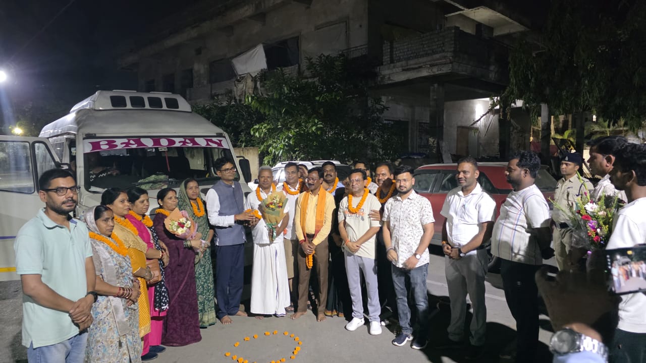 सोमनाथ स्वाभिमान यात्रा के लिए रायगढ़ से 17 श्रद्धालु रवाना, वित्त मंत्री ओ.पी. चौधरी ने दी शुभकामनाएं…. सोमनाथ स्वाभिमान यात्रा के लिए रायगढ़ से 17 श्रद्धालु रवाना, वित्त मंत्री ओ.पी. चौधरी ने दी शुभकामनाएं….