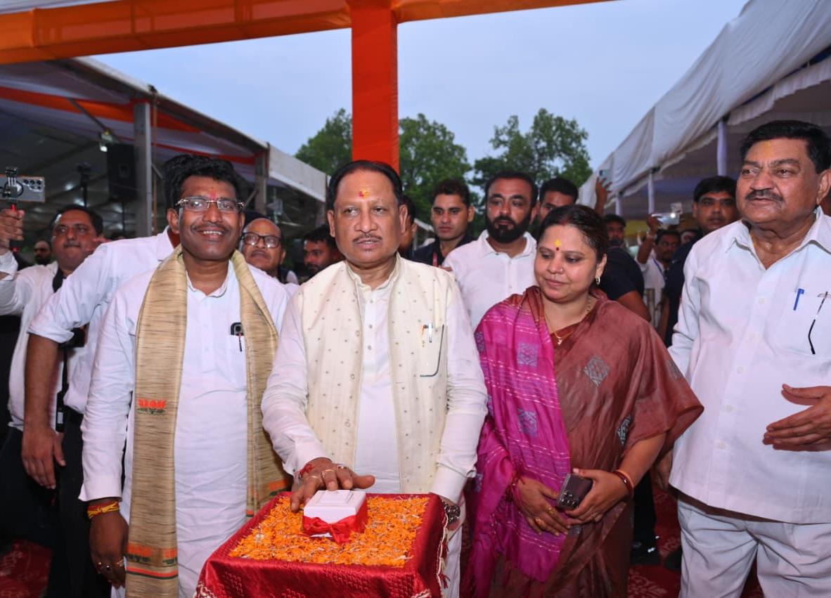 मुख्यमंत्री विष्णुदेव साय ने गरियाबंद को दी 603 करोड़ रुपये से अधिक के विकास कार्यों की सौगात….
