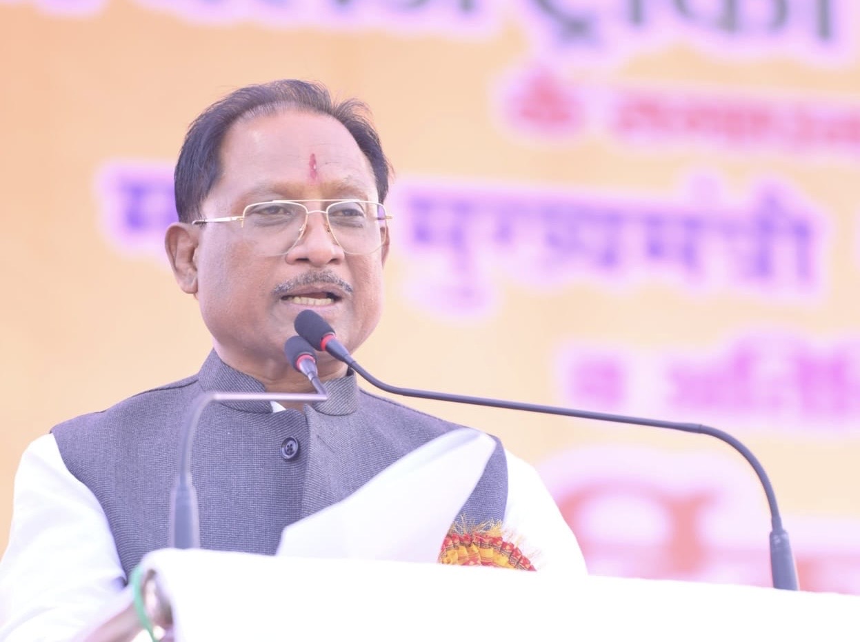 आलेख: ​राजस्व सुधारों की नई इबारत लिखता छत्तीसगढ़: ‘ऑटो म्यूटेशन’ और ‘ऑटो डायवर्सन’ से जमीन संबंधी सेवाओं में ऐतिहासिक बदलाव