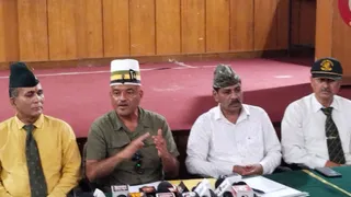 उत्तराखंड में ‘अग्निवीर रोजगार सेल’ का रोडमैप तैयार: 31 दिसंबर को लौटेगा पहला बैच, CM कार्यालय करेगा निगरानी उत्तराखंड में ‘अग्निवीर रोजगार सेल’ का रोडमैप तैयार: 31 दिसंबर को लौटेगा पहला बैच, CM कार्यालय करेगा निगरानी