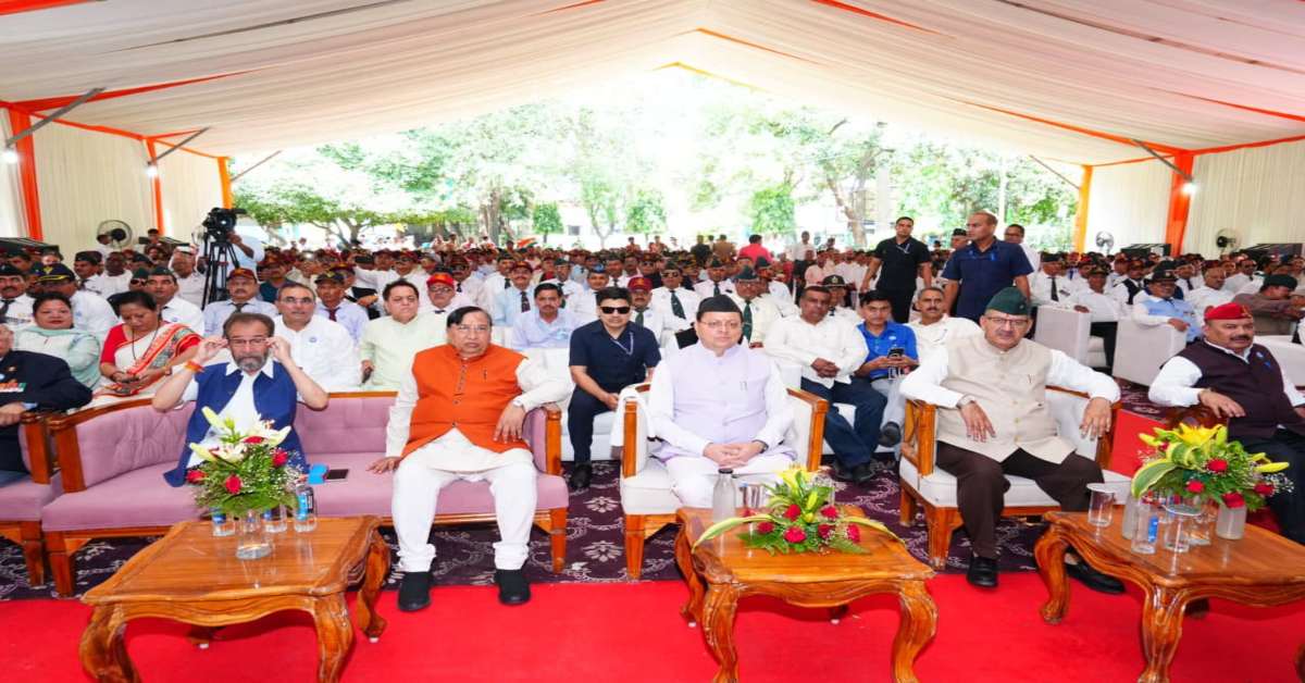 Uttarakhand News: रक्षा, पर्यावरण और जनभागीदारी पर पीएम मोदी का संदेश, सीएम धामी ने पूर्व सैनिकों संग सुनी ‘मन की बात’….