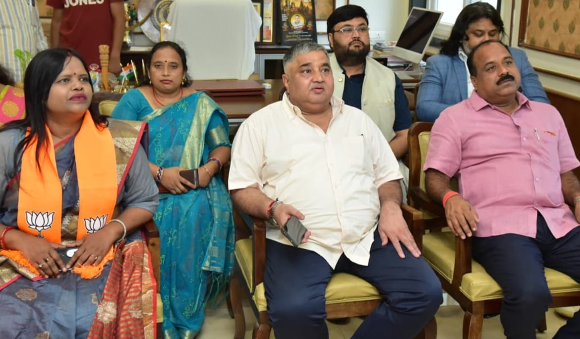 इतिहास, संस्कृति और स्वदेशी से आत्मनिर्भरता तक—‘मन की बात’ में देश की विकास यात्रा के विविध आयामों पर प्रधानमंत्री का प्रेरक संदेश…..