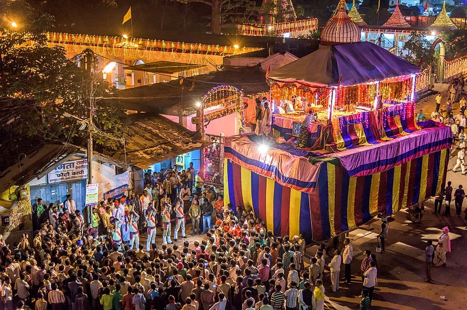 विश्व प्रसिद्ध ऐतिहासिक बस्तर दशहरा पर्व, पाट जात्रा पूजा विधान के साथ कल से शुरू होगा…..