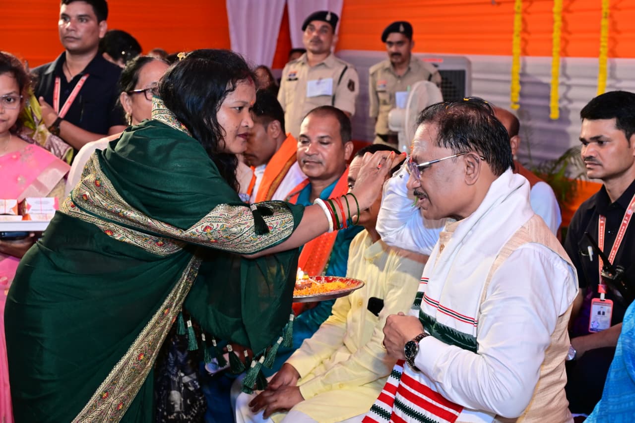 महिलाओं का सम्मान, सुरक्षा और सशक्तिकरण ही समृद्ध छत्तीसगढ़ की आधारशिला : मुख्यमंत्री विष्णु देव साय…..