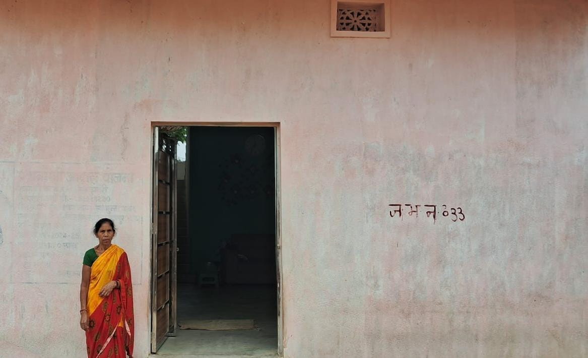 सपनों का आशियाना बना प्रधानमंत्री आवास, मुख्यमंत्री विष्णु देव साय के नेतृत्व में जरूरतमंद परिवारों को मिल रहा सम्मानजनक जीवन का आधार….. सपनों का आशियाना बना प्रधानमंत्री आवास, मुख्यमंत्री विष्णु देव साय के नेतृत्व में जरूरतमंद परिवारों को मिल रहा सम्मानजनक जीवन का आधार…..