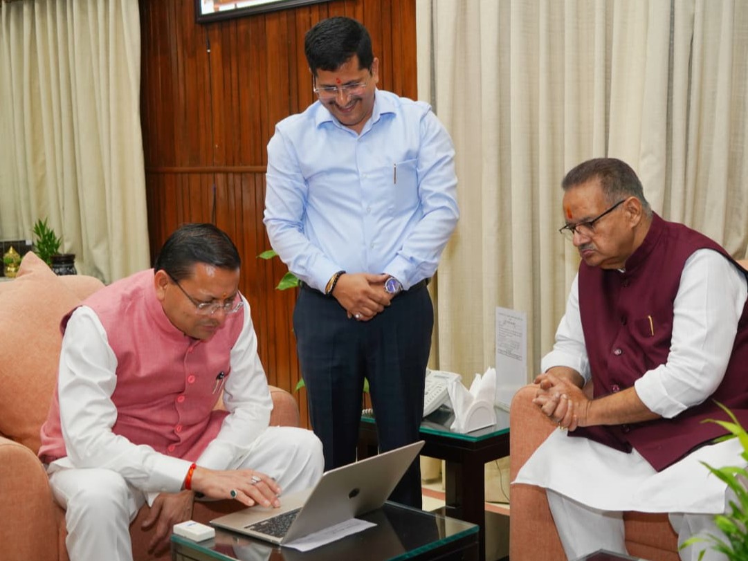 Uttarakhand News: किसानों को मिलेगा ‘डिजिटल कवच’, CM धामी ने लॉन्च किया ‘मनोरमा कृषि रक्षक’ ऐप…..