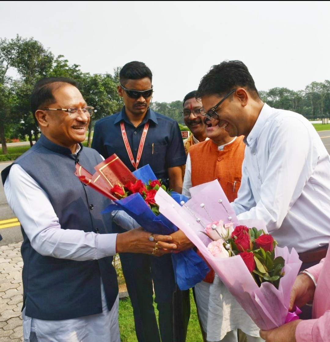 रायगढ़ पहुंचने पर मुख्यमंत्री विष्णुदेव साय का हुआ भव्य स्वागत…..