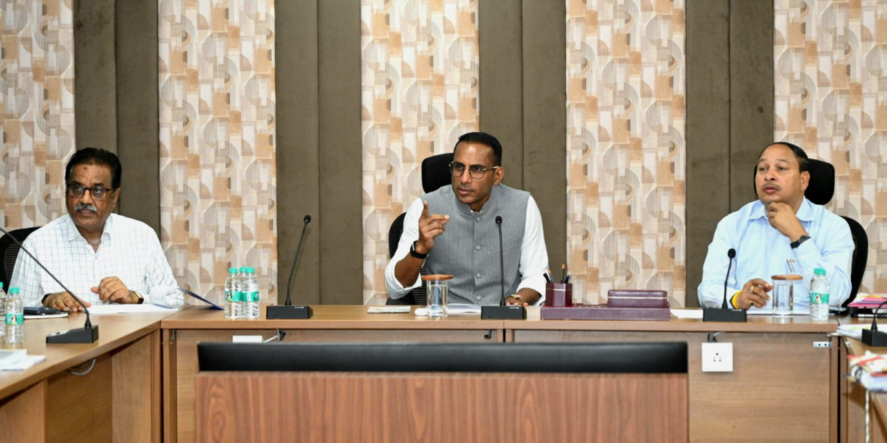 ‘अक्टूबर में हर निर्माणाधीन स्थल पर दिखे काम, बरसात के बाद युद्धस्तर पर शुरू हो निर्माण’, लोक निर्माण विभाग के सचिव ने पुल-पुलियों और राष्ट्रीय राजमार्गों के कार्यों की समीक्षा की…..