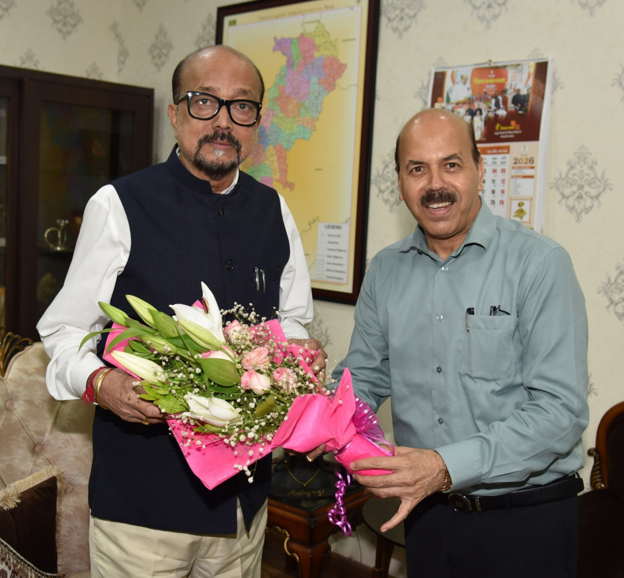 इंदिरा गांधी कृषि विश्वविद्यालय को मिला ‘A’ ग्रेड, राज्यपाल रमेन डेका ने दी कुलपति डॉ. गिरीश चंदेल को बधाई…..