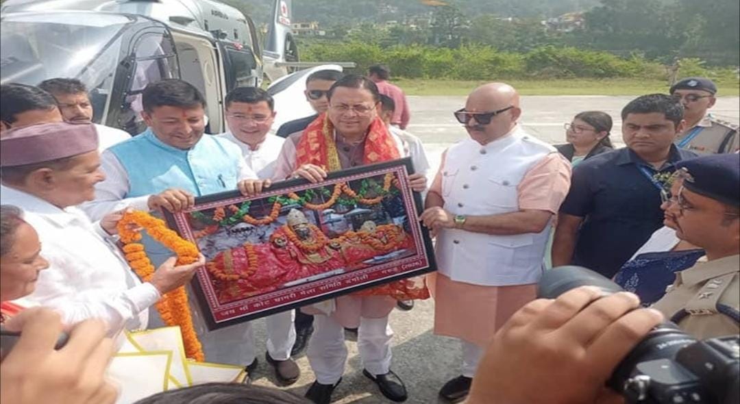 बाल वैज्ञानिकों के नवाचार को बढ़ावा देने के लिए एक करोड़ रुपये देंगे धामी