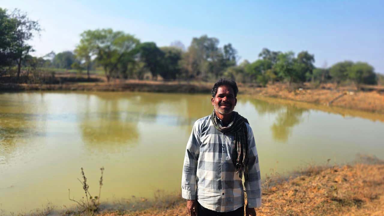 पशुपालन और मछली पालन से बदल रही सरगुजा के किसानों की तकदीर, ग्रामीण अर्थव्यवस्था को मिल रही नई मजबूती….