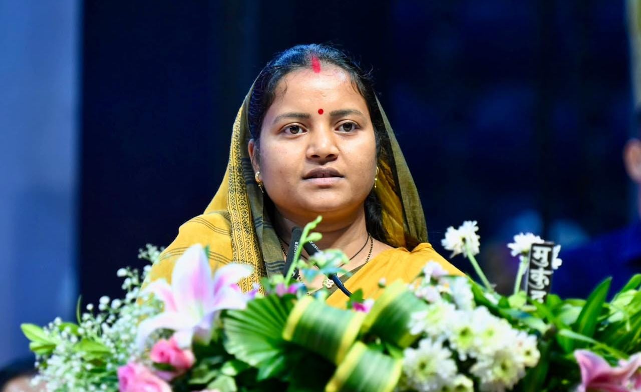पीएमजीएसवाई की बदहाल सड़कों पर मंत्री लक्ष्मी राजवाड़े सख्त, गारंटी अवधि में शामिल सड़कों का निरीक्षण कर शीघ्र मरम्मत कराने के निर्देश, लापरवाही पर होगी कार्रवाई…..